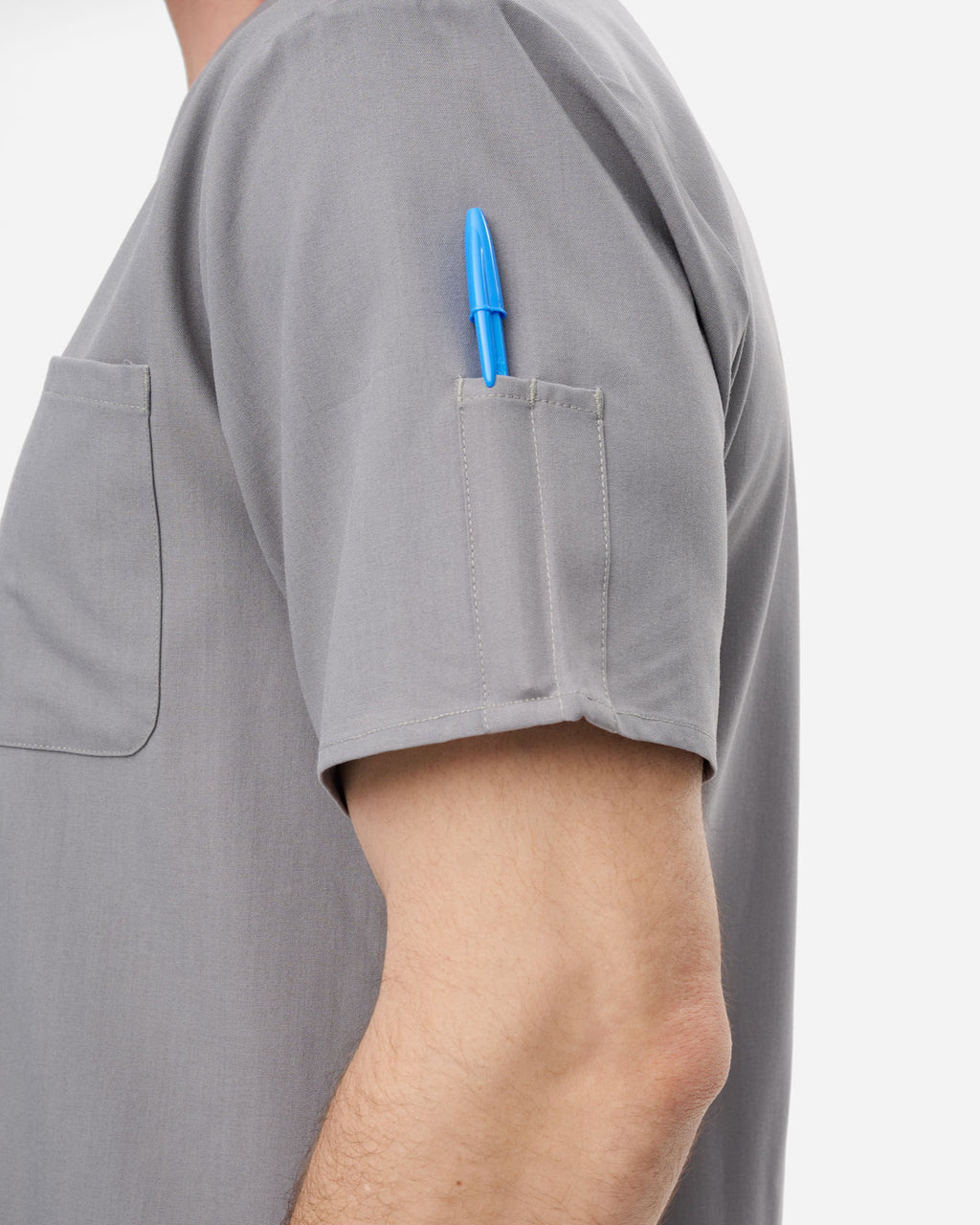 Mens 3-Pocket Scrub Top | P200