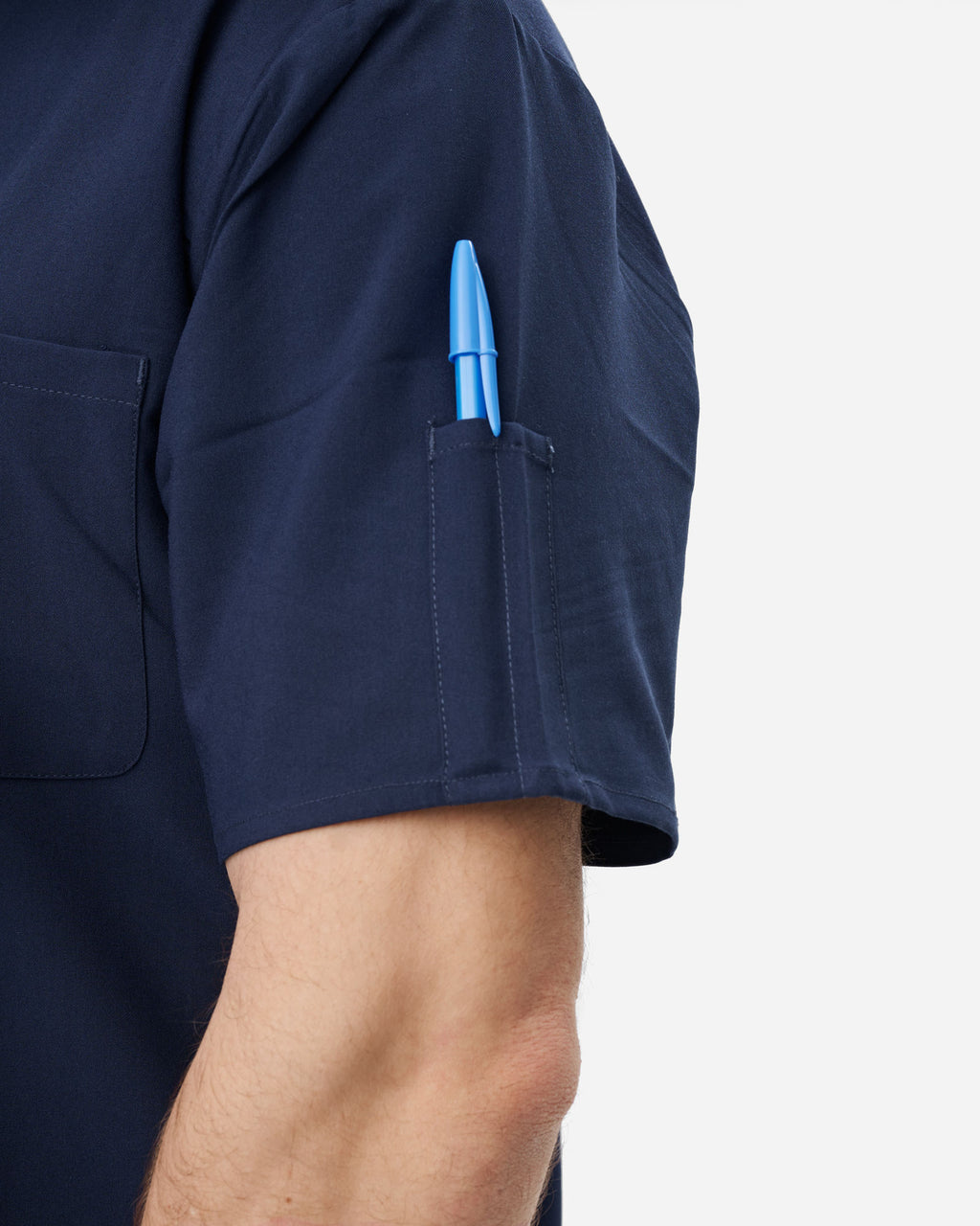 Mens 3-Pocket Scrub Top | P200