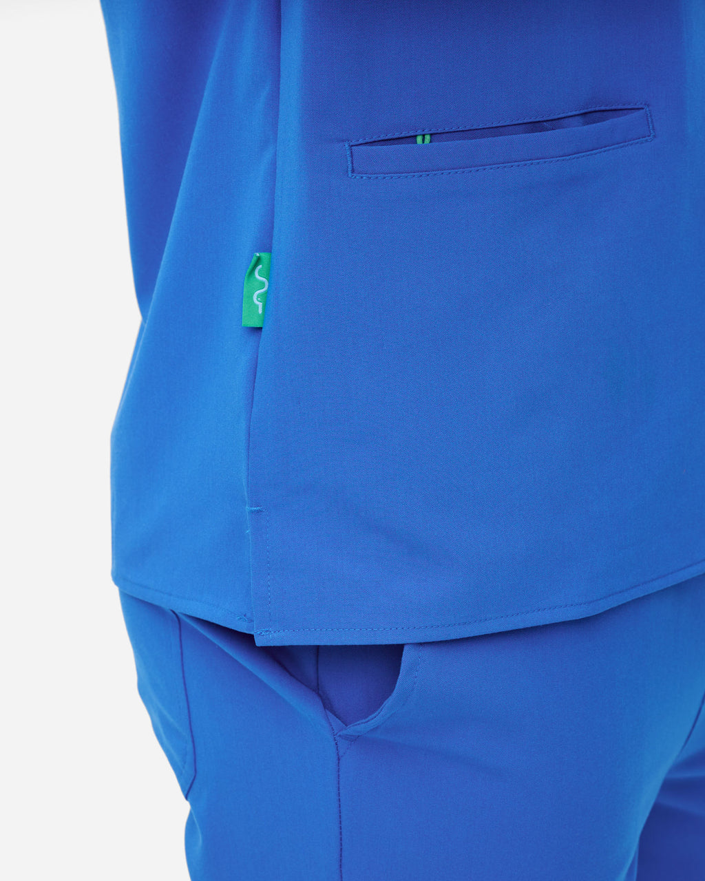 Mens 3-Pocket Scrub Top | P200