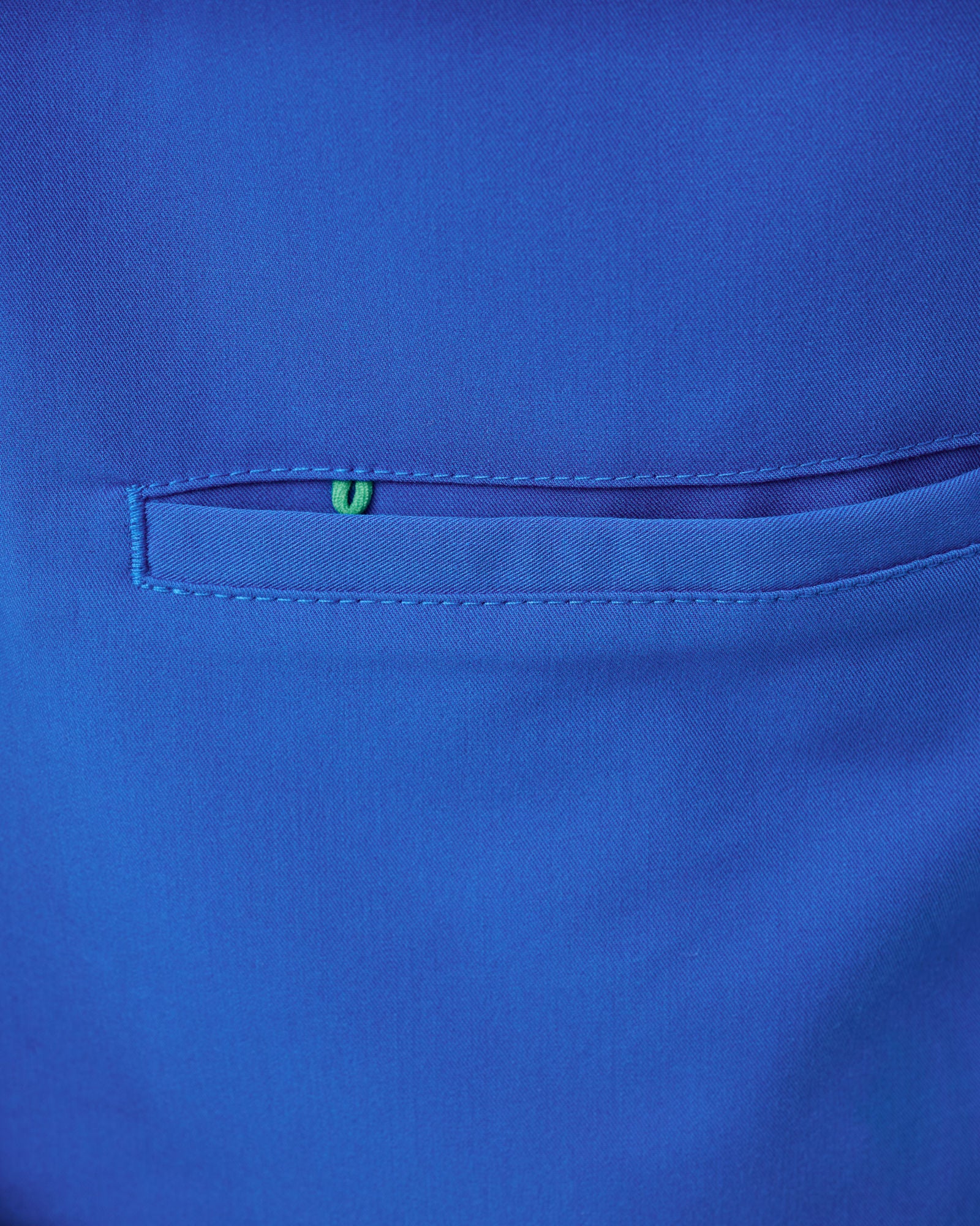 Mens 3-Pocket Scrub Top | P200