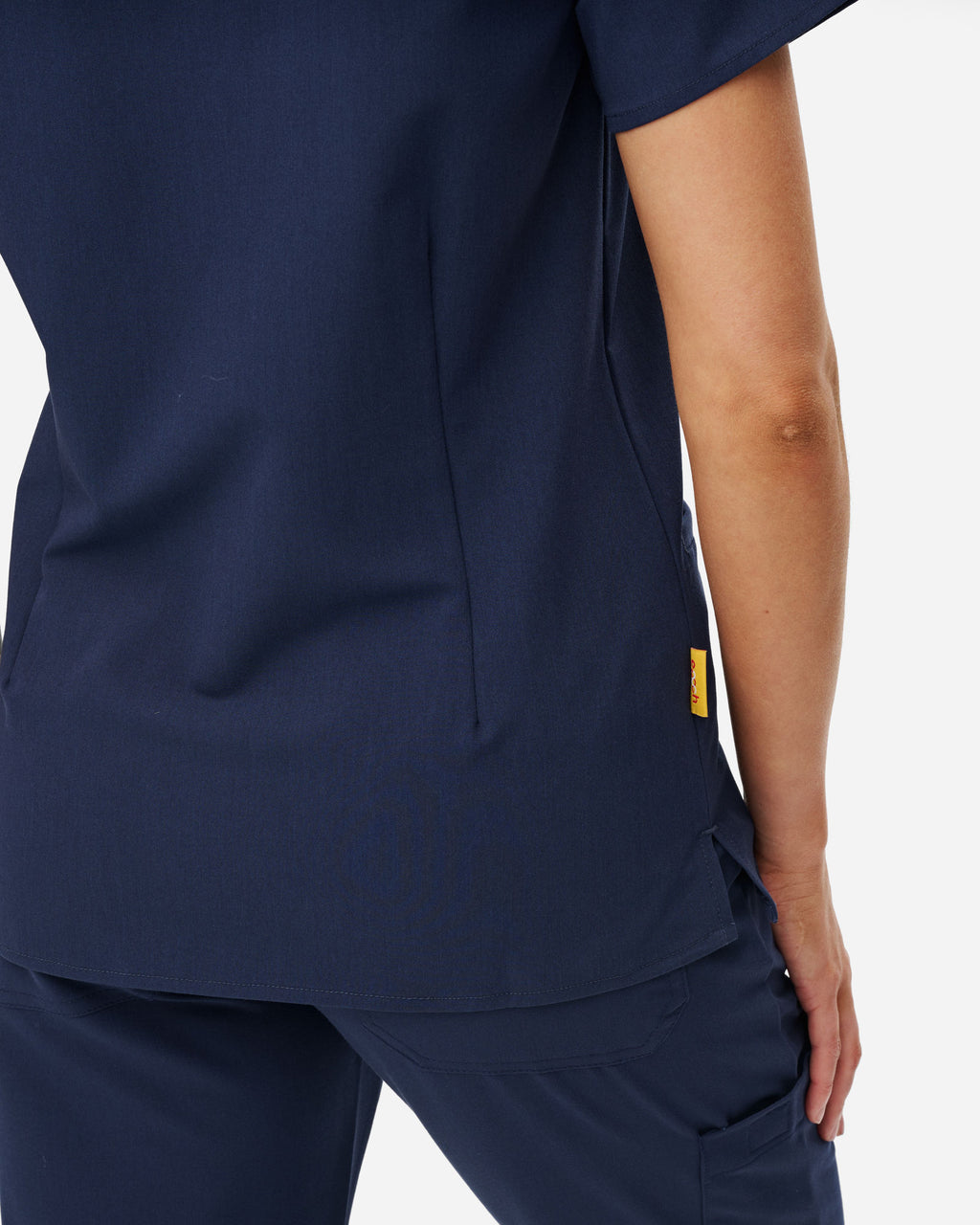 Womens 3-Pocket Scrub Top | P600