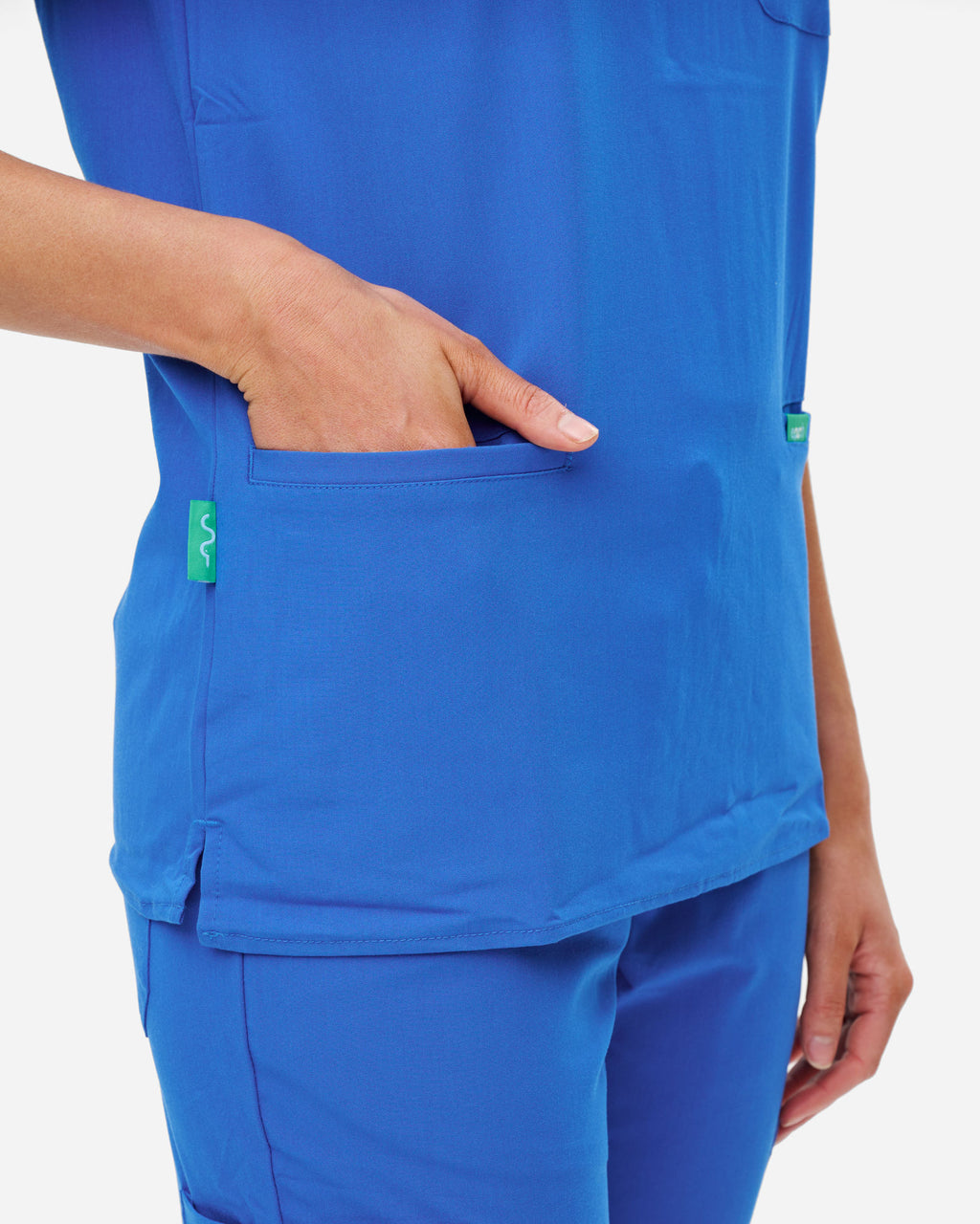 Womens 3-Pocket Scrub Top | P600