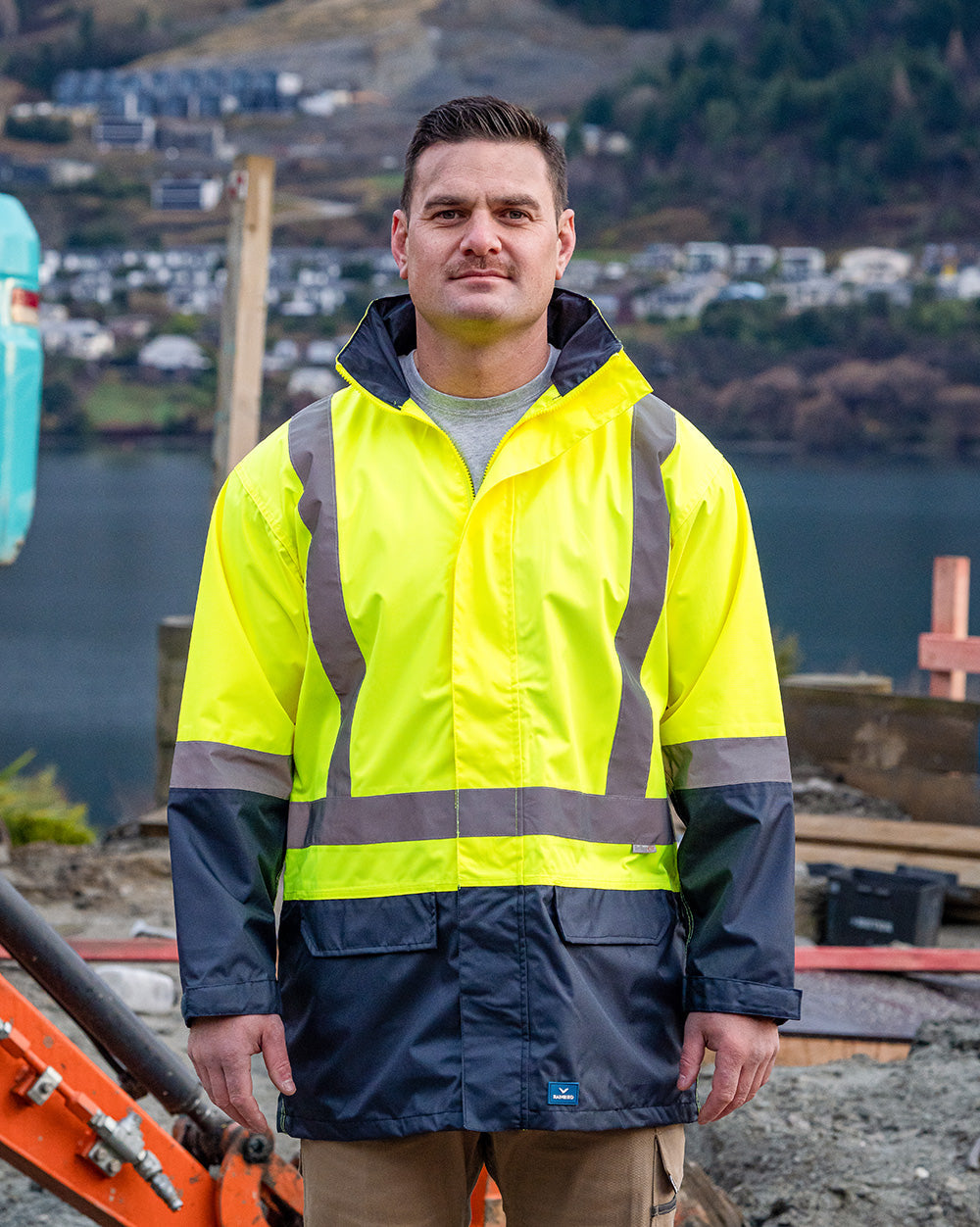 Assist Jacket in Fluoro Yellow & Navy | 45695