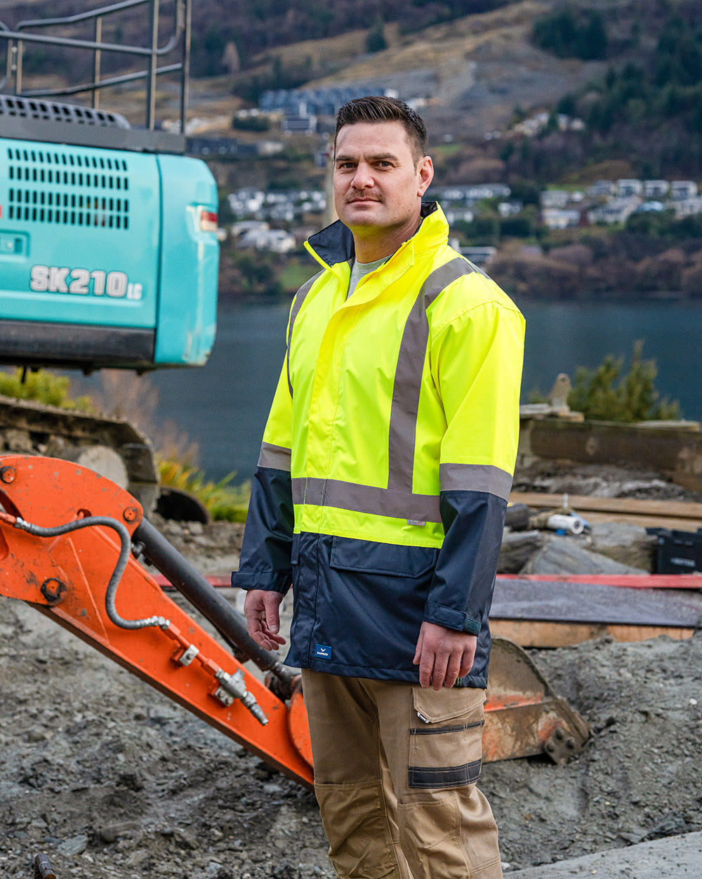 Assist Jacket in Fluoro Yellow & Navy | 45695