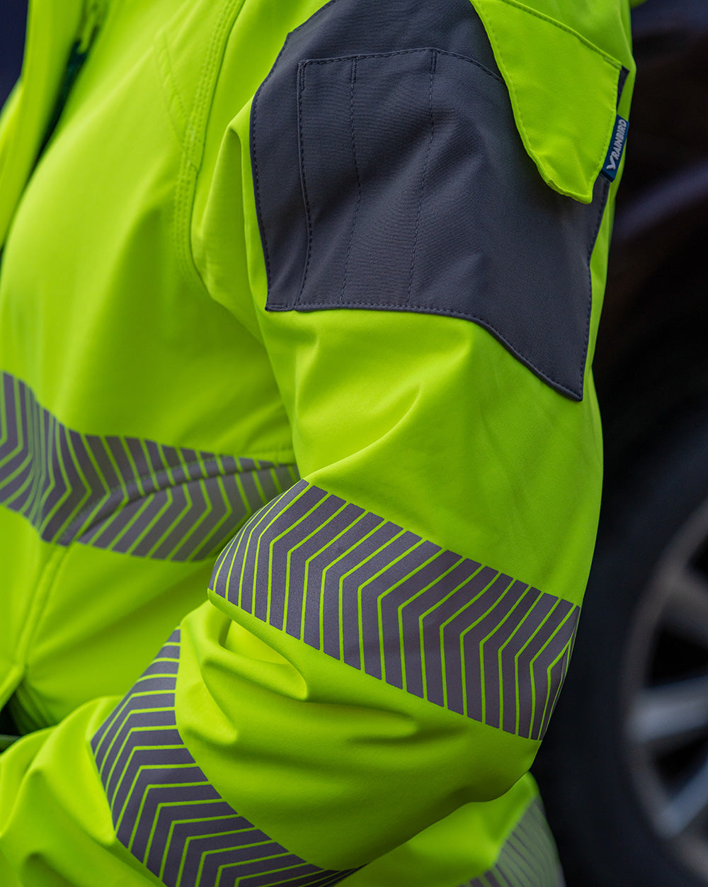 Ellis Hi-Vis Softshell in Fluoro Yellow & Charcoal | 47951