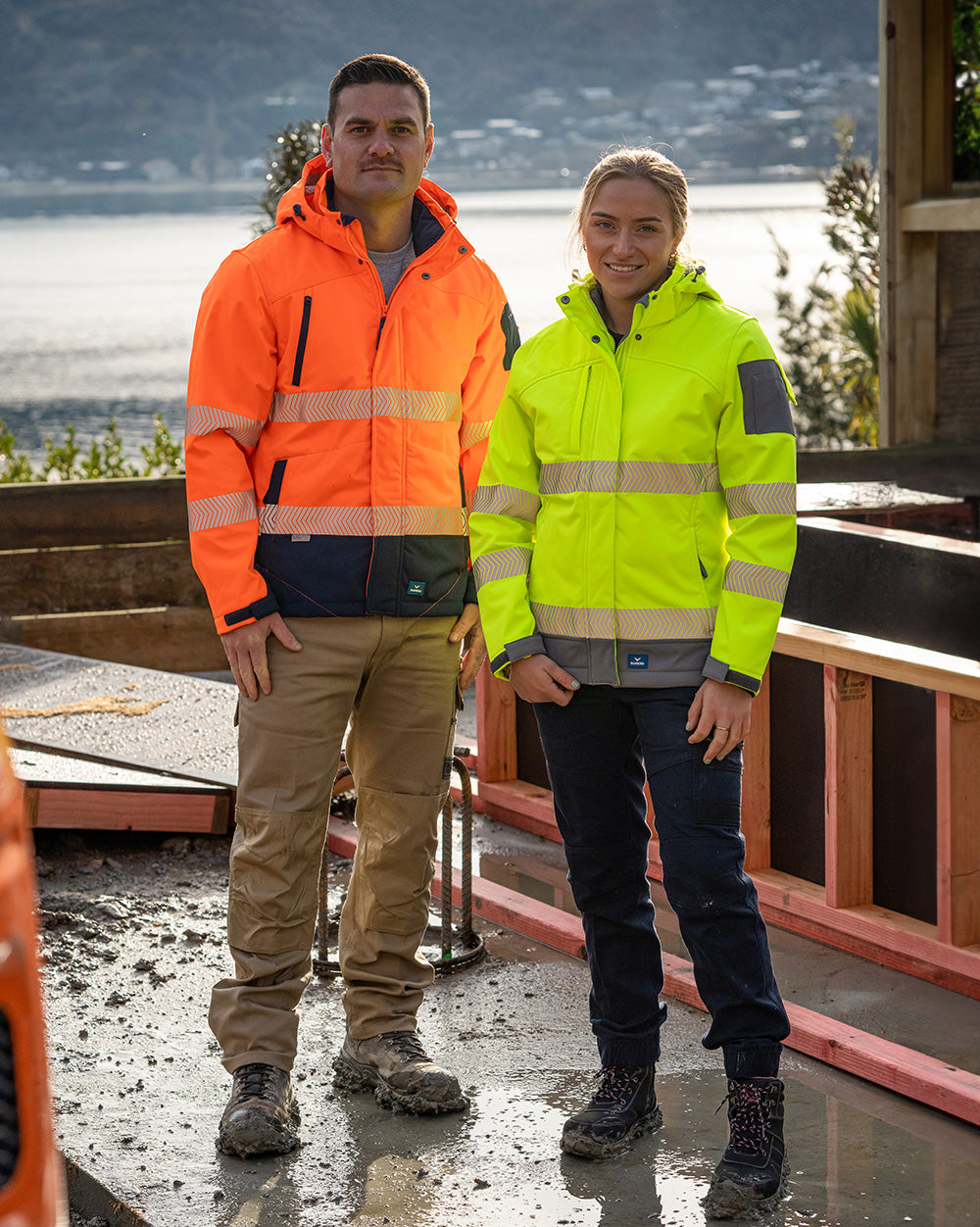 Jones Hi-Vis Softshell Coat in Fluoro Orange & Navy | 47648