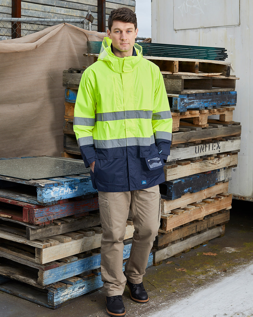 Northern Jacket in Fluoro Yellow & Navy | 47111