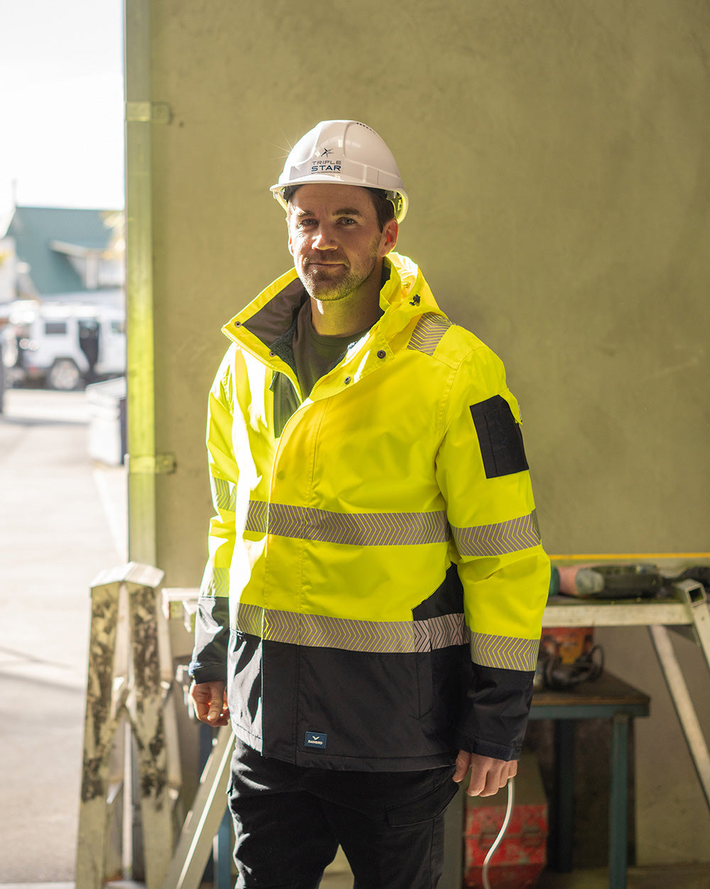 Southern Parka in Fluoro Yellow & Navy | 47654